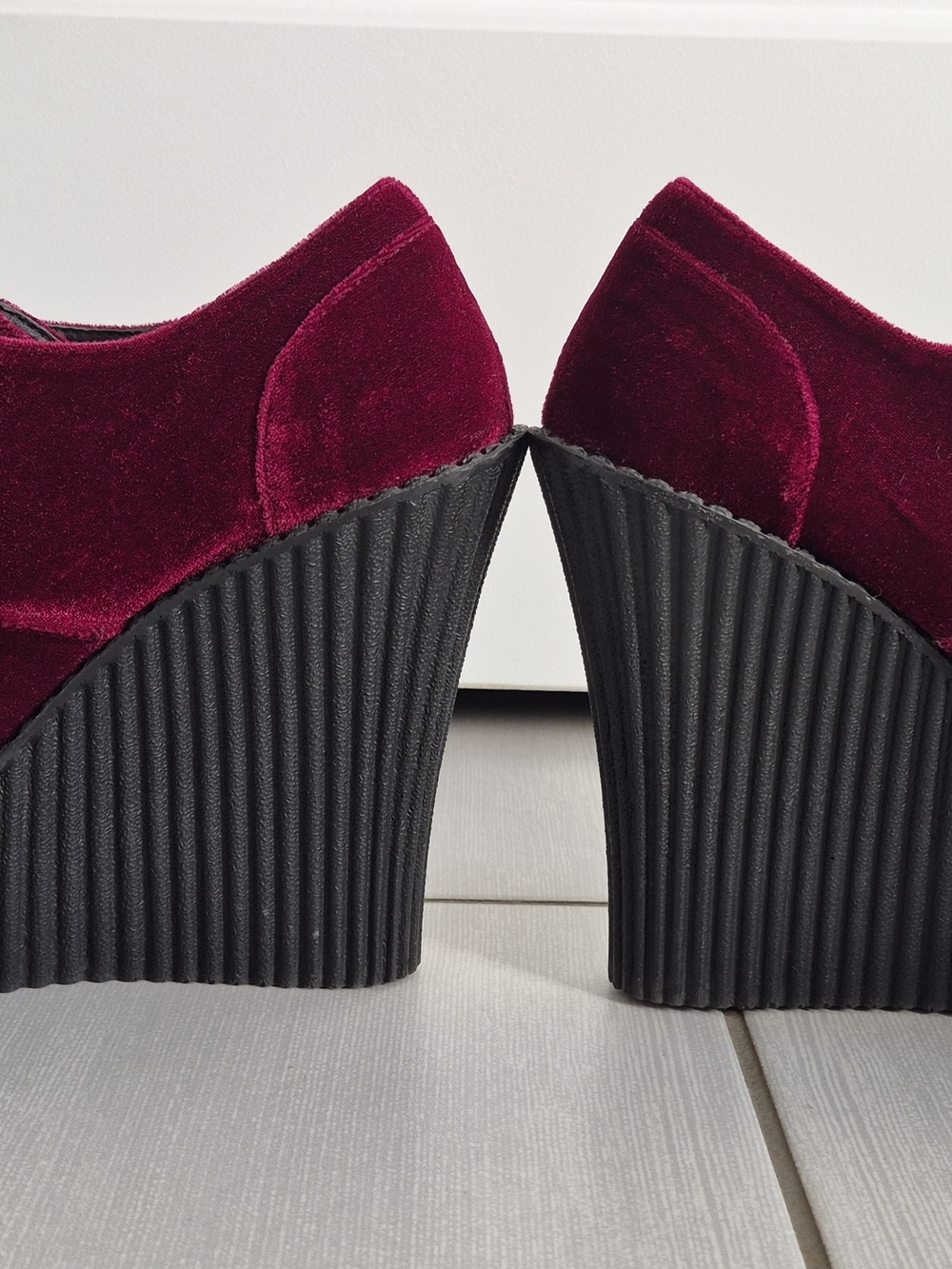 T.U.K Burgundy Velvet Platform Lace-Up Creepers - Picture 2 of 8